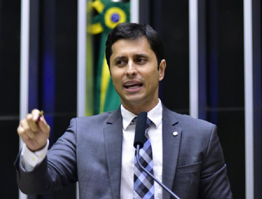 Duarte Jr. é cotado para vice na chapa de Orleans Brandão Duarte Jr. é cotado para vice na chapa de Orleans Brandão