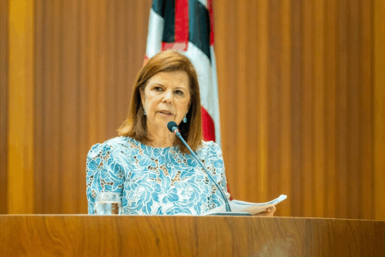 Helena Duailibe pede registro da Frente Parlamentar Católica na Alema