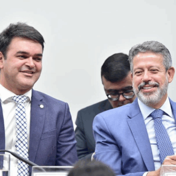 Comissão da Câmara aprova isenção de IR para quem ganha até R$ 5 mil