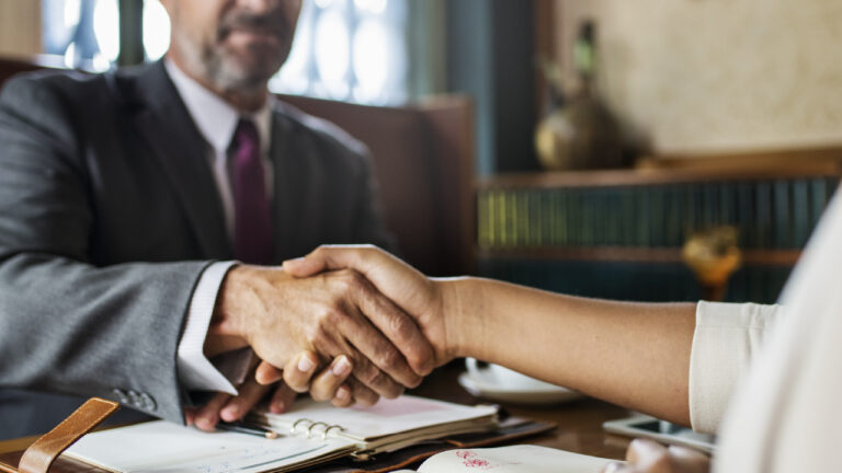 Deputado propõe pagamento direto de honorários advocatícios em processos administrativos no Maranhão