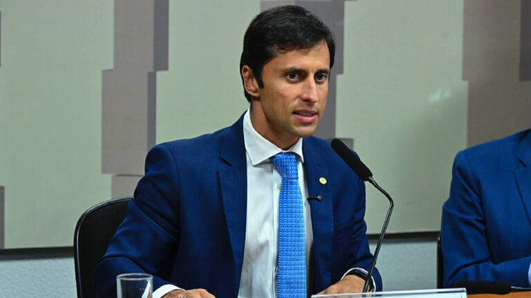 Relatoria de Duarte Jr. rejeita proposta que altera regras de contratação de PCDs