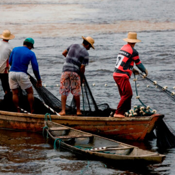 Projeto cria programa de auxílio e kit gratuito para pescadores artesanais no Maranhão