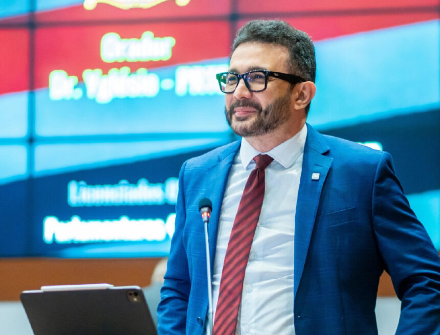 Deputado propõe reserva de vagas na UEMA para alunos de redes com IDEB baixo Deputado propõe reserva de vagas na UEMA para alunos de redes com IDEB baixo