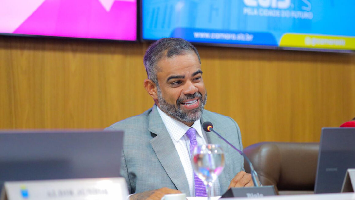 Câmara de São Luís rejeita veto do Executivo sobre uso de quadras escolares