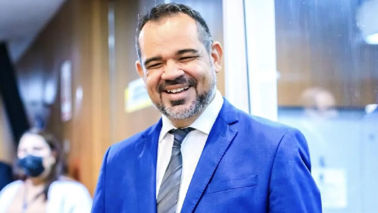 Prefeito de Buriticupu multiplicou patrimônio em quase 870% em quatro anos