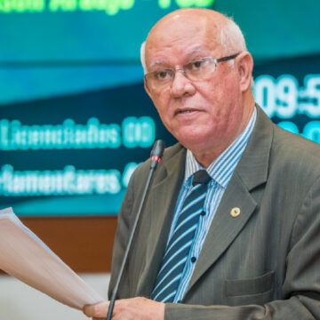 CPMI do INSS adia depoimento de Edson Araújo após apresentação de atestado médico