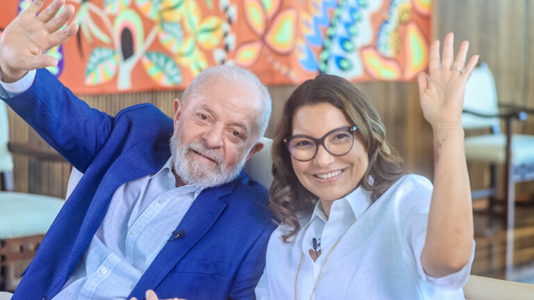 Deputada propõe homenagem a Janja na Alema