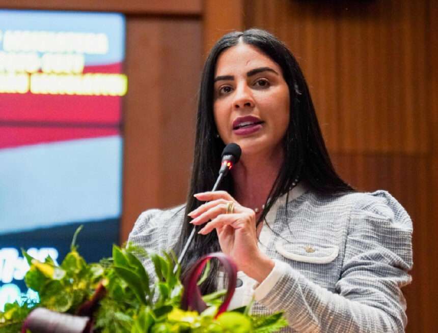 Deputada propõe exames genéticos gratuitos para mulheres com alto risco de câncer no Maranhão