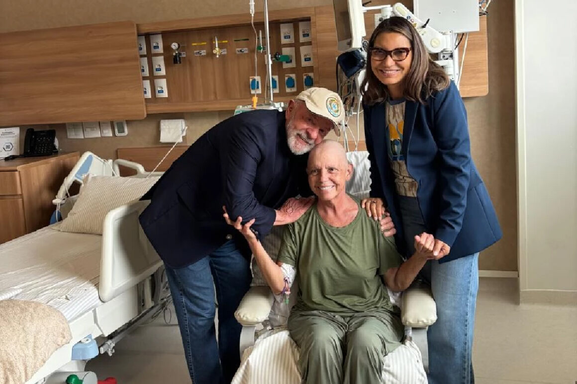 Lula e Janja visitam Roseana Sarney no hospital em São Paulo