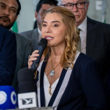 Justiça suspende expulsões e devolve seis deputados ao PSB no Maranhão