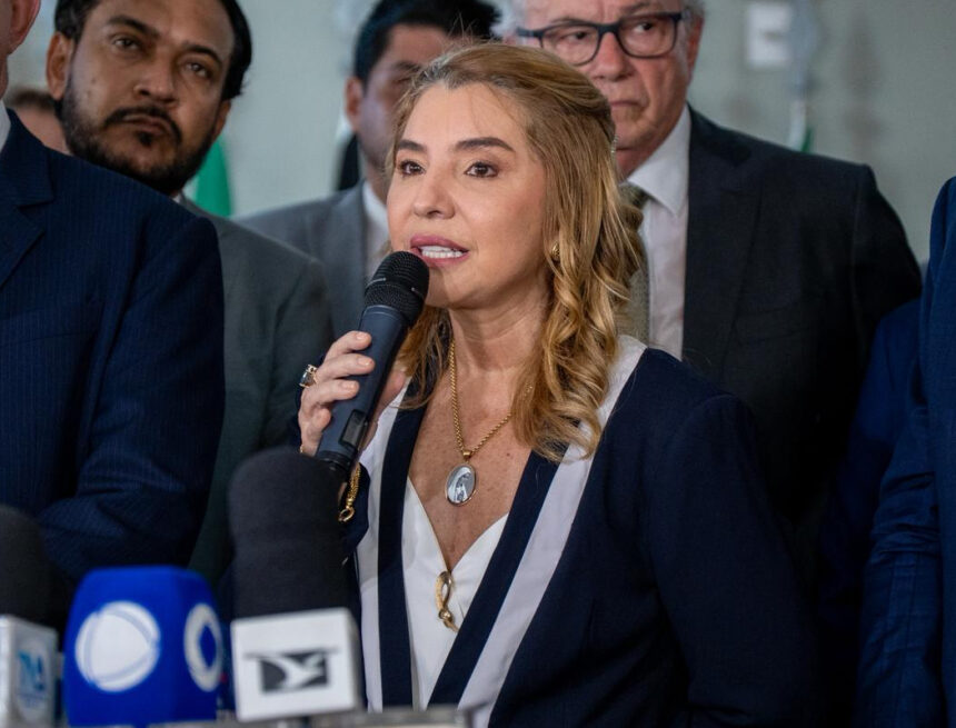 Iracema Vale anuncia que disputará vaga de deputada federal em 2026