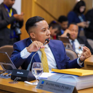 Penha rebate Braide, cobra proposta oficial e desafia Prefeitura a tirar Passe Livre do papel