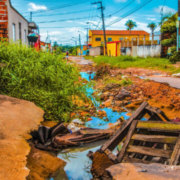 Vereador quer isentar IPTU de imóveis sem coleta de lixo, iluminação ou pavimentação em São Luís