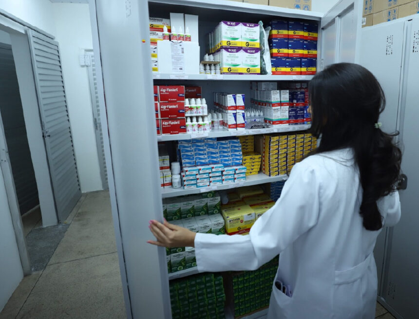 Proposta obriga transparência sobre estoques de medicamentos na rede estadual