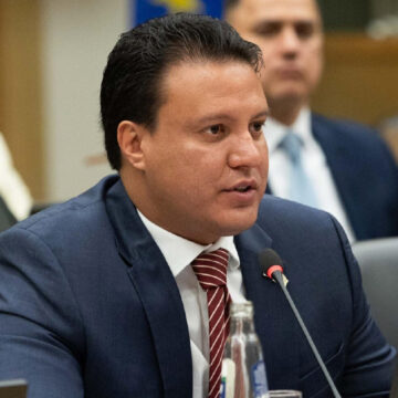 Vice-governador associa presidente do TCE-MA a homicídio no Tech Office