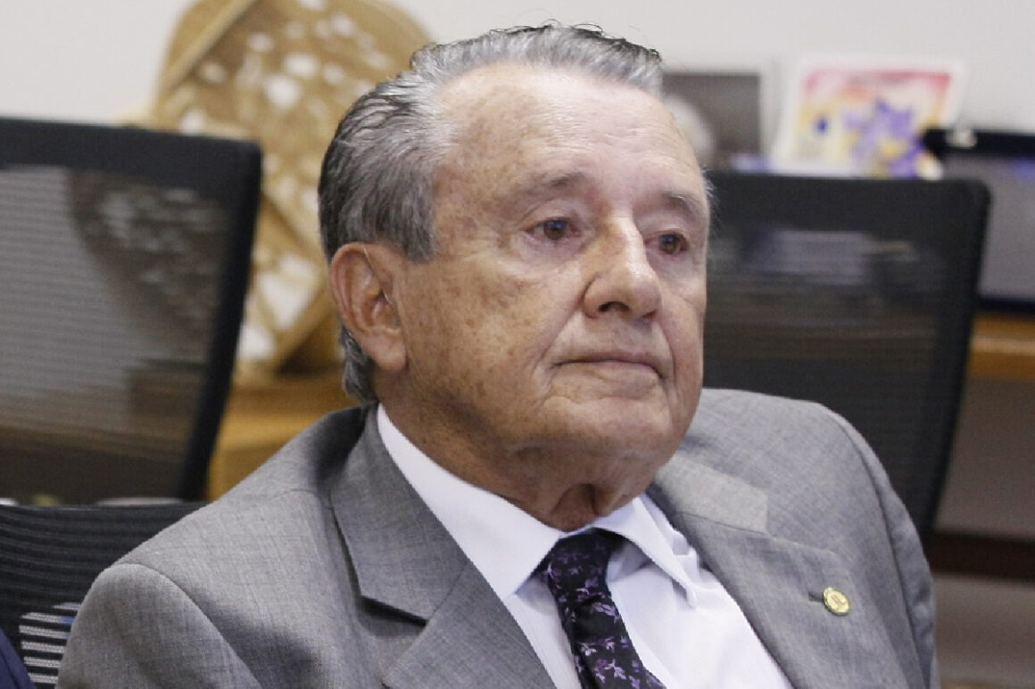 O plano de Zé Reinaldo contra Sarney em 2006 e o paralelo com a atual disputa pelo governo