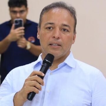 Prefeito suspende estágios do Ceuma após aluno de medicina xingar Paço do Lumiar