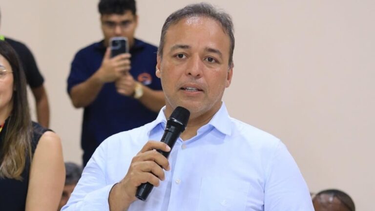 Prefeito suspende estágios do Ceuma após aluno de medicina xingar Paço do Lumiar