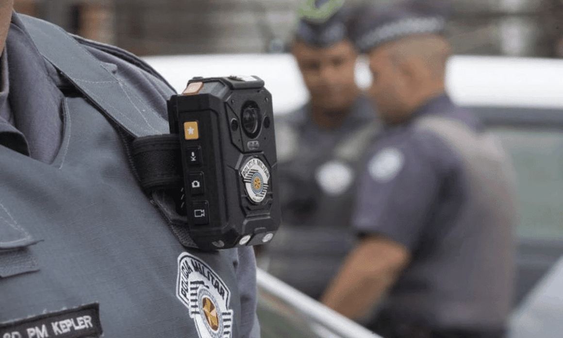 Justiça determina uso de câmeras corporais por policiais civis e militares do Maranhão Justiça determina uso de câmeras corporais por policiais civis e militares do Maranhão