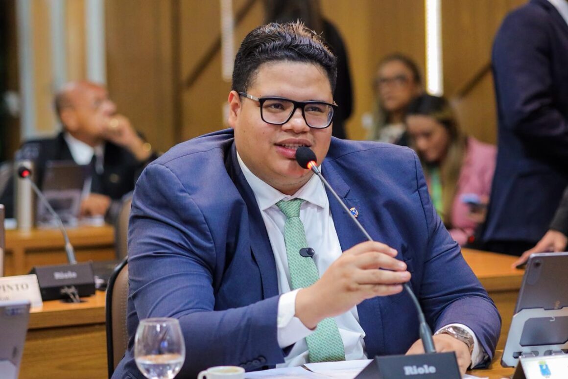 Vereador propõe espaços de descanso e alimentação para profissionais de saúde em São Luís Vereador propõe espaços de descanso e alimentação para profissionais de saúde em São Luís