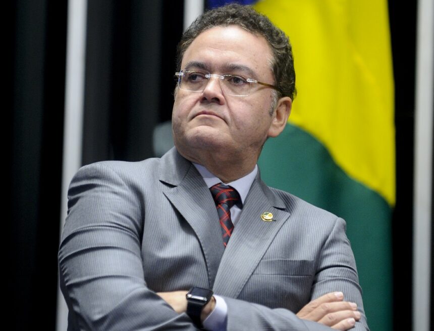 Plenário do Snado Roberto Rocha diz que não foi consultado sobre decisão de Lahésio e afirma que “nada está descartado”