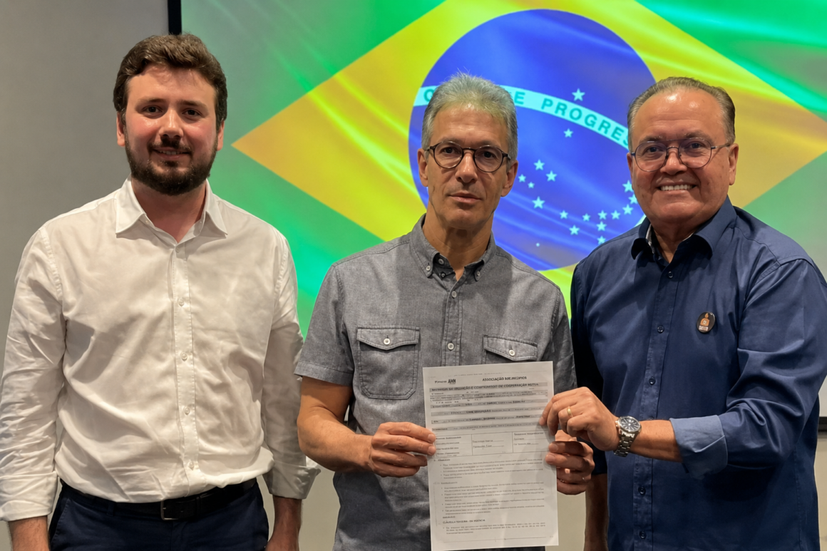 NOVO prepara nota para anunciar apoio a Braide e futuro de Roberto Rocha NOVO prepara nota para anunciar apoio a Braide e futuro de Roberto Rocha