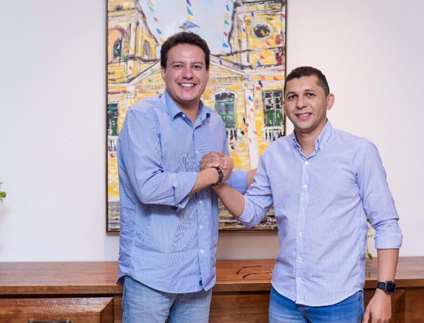 Felipe Camarão anuncia vereador de Caxias como pré-candidato a vice-governador