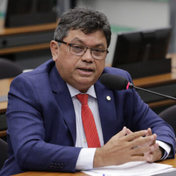 “Perseguição movida pelo ódio insano”, diz Márcio Jerry sobre quebra de sigilos de Camarão