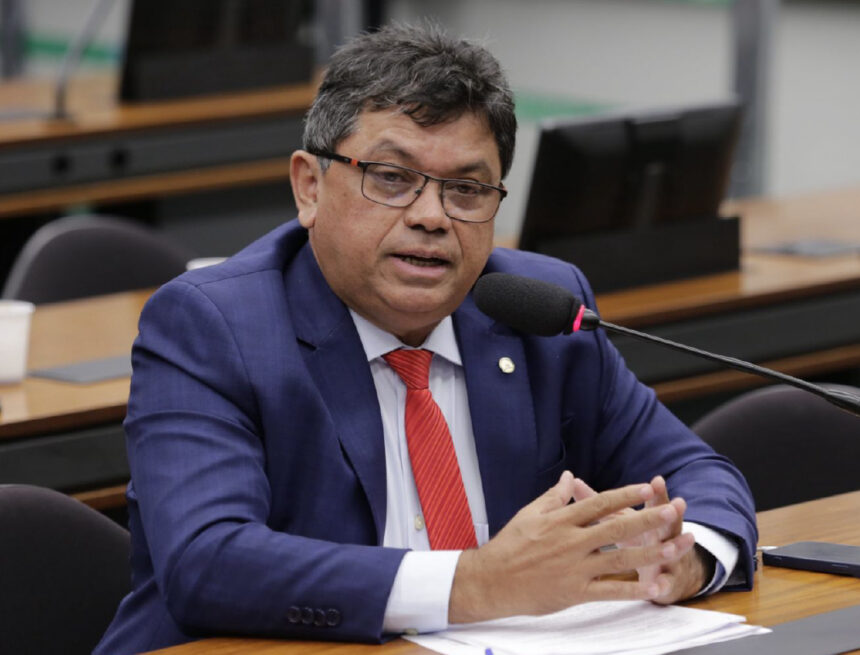 “Perseguição movida pelo ódio insano”, diz Márcio Jerry sobre quebra de sigilos de Camarão