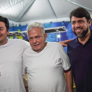 Pedro Fernandes rebate Camarão e diz que pai do vice também articula sua candidatura