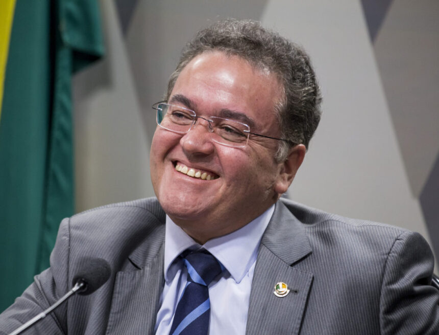 Real Big Data inclui Roberto Rocha em pesquisa para o Senado após ação judicial Real Big Data inclui Roberto Rocha em pesquisa para o Senado após ação judicial