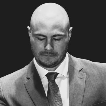 “Profunda perplexidade”, diz Daniel Brandão após afastamento do TCE “Profunda perplexidade”, diz Daniel Brandão após afastamento do TCE