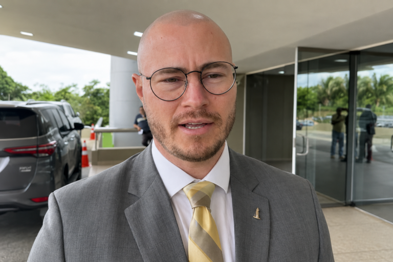 TCE-MA cancela viagens, diárias e passagens de Daniel Brandão após afastamento pelo STF