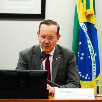 Bancada do MA redireciona máquinas da Codevasf de prefeituras para associações e institutos