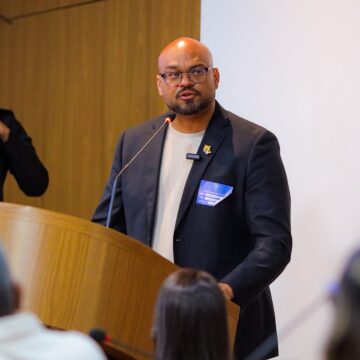 Candidato ao governo do Maranhão é chamado de ‘ameba política’ durante discussão sobre Lei de Zoneamento