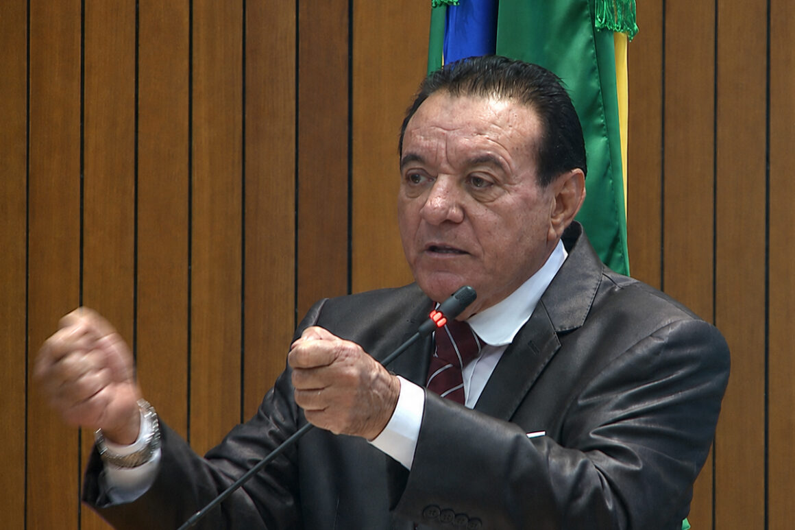 Defesa de Raimundo Cutrim pede suspeição de Flávio Dino em investigação do Caso Tech Office Defesa de Raimundo Cutrim pede suspeição de Flávio Dino em investigação do Caso Tech Office