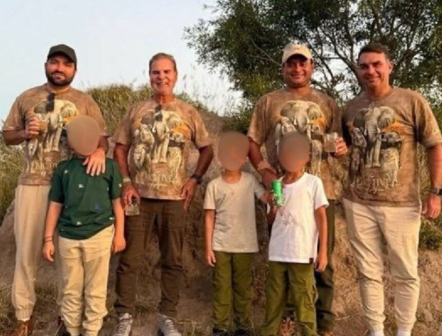 O safári de Weverton Rocha e Flávio Bolsonaro na África do Sul O safári de Weverton Rocha e Flávio Bolsonaro na África do Sul