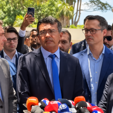 Após eleição para o Senado, Lahesio ameaça Flávio Dino: “Estou indo atrás de você”