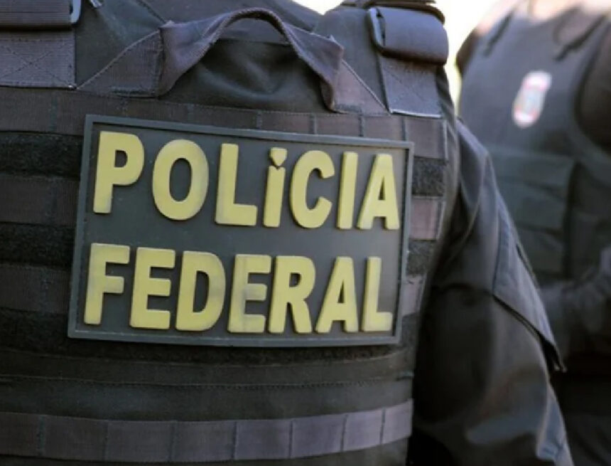 Candidato a deputado estadual é conduzido pela PF por suspeita de boca de urna em São Luís Candidato a deputado estadual é conduzido pela PF por suspeita de boca de urna em São Luís
