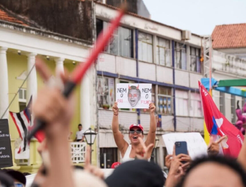 Manifestações em apoio a Lula mobilizam estudantes e militantes em São Luís